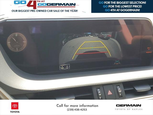 Photo of 2021 Moonbeam Beige Metallic Lexus ES 250