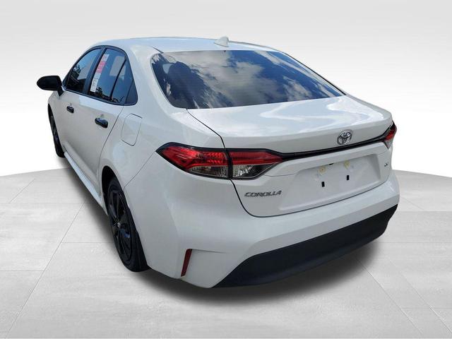 Photo of 2025 Ice Cap Toyota Corolla