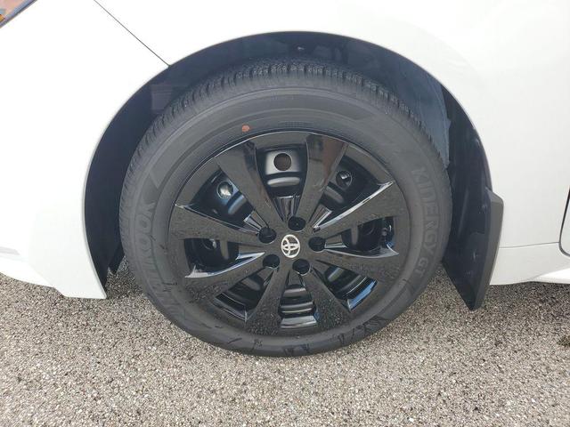 Photo of 2025 Ice Cap Toyota Corolla