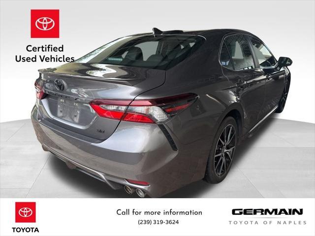 Photo of 2022 Predawn Gray Mica Toyota Camry
