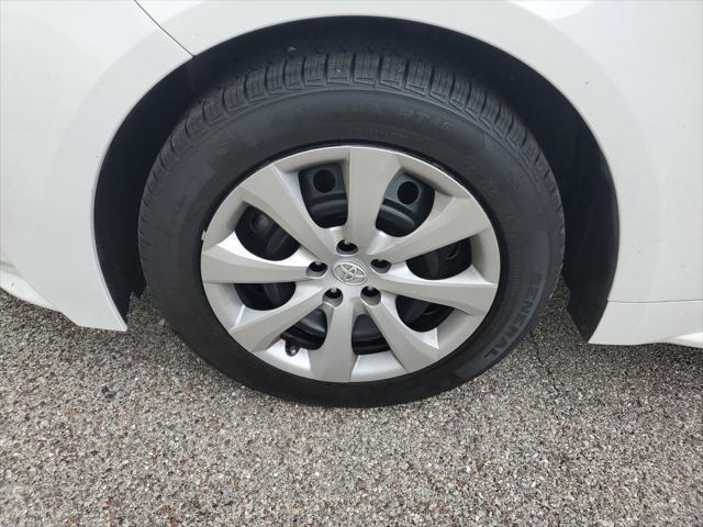Photo of 2024 Ice Cap Toyota Corolla