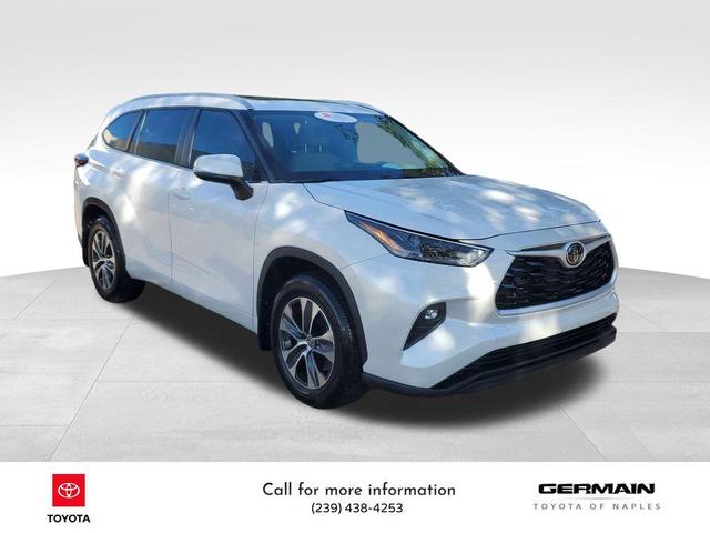 Photo of 2024 Wind Chill Pearl Toyota Highlander