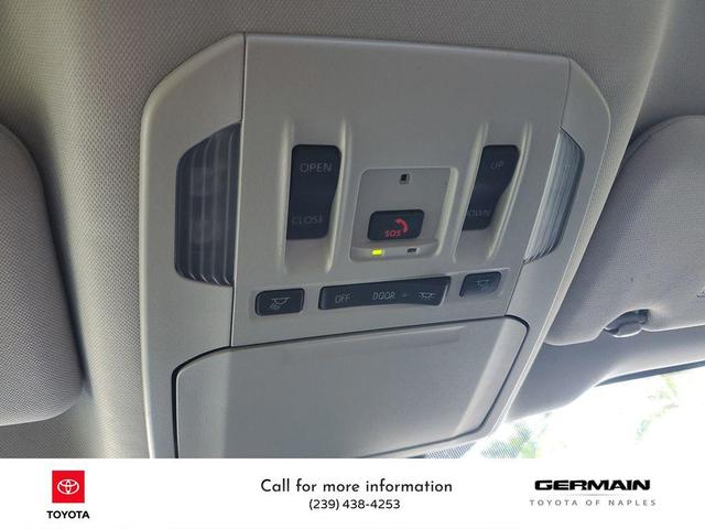 Photo of 2024 Wind Chill Pearl Toyota Highlander