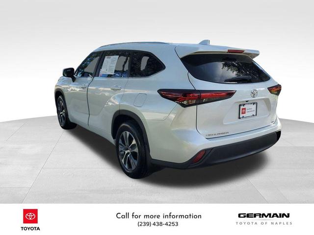 Photo of 2024 Wind Chill Pearl Toyota Highlander