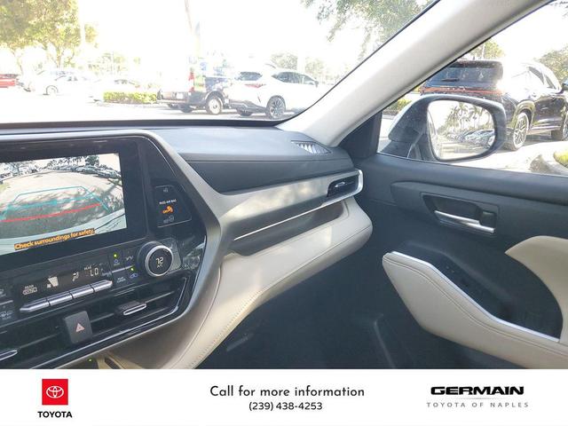 Photo of 2024 Wind Chill Pearl Toyota Highlander