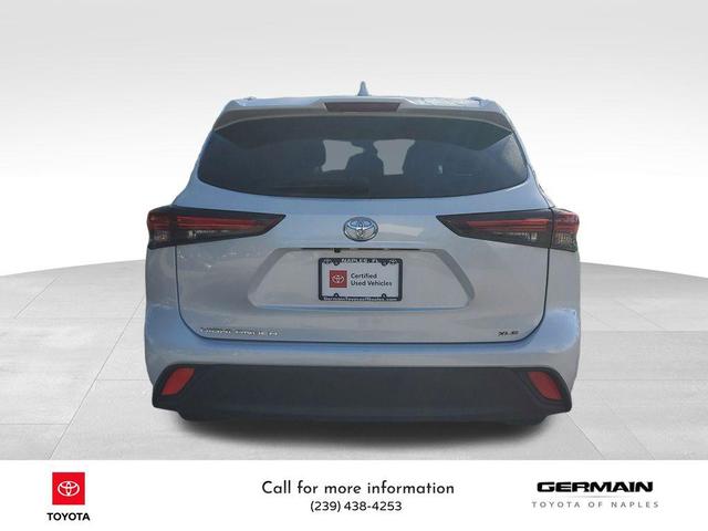 Photo of 2024 Wind Chill Pearl Toyota Highlander