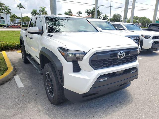 Photo of 2025 Ice Cap Toyota Tacoma
