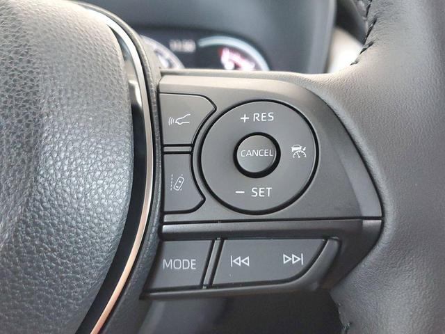 Photo of 2025 Wind Chill Pearl Toyota RAV4