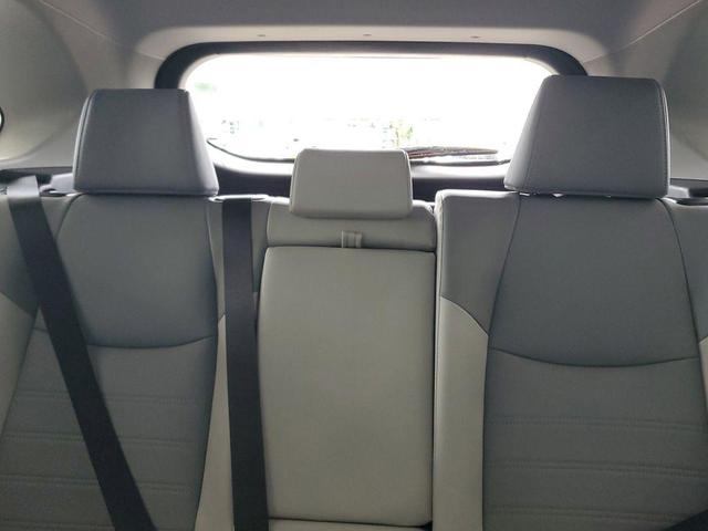 Photo of 2025 Wind Chill Pearl Toyota RAV4