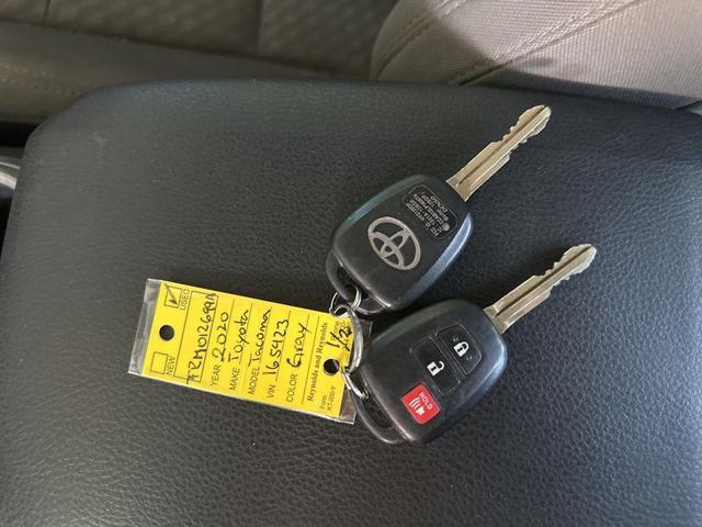 Photo of 2020 Magnetic Gray Metallic Toyota Tacoma