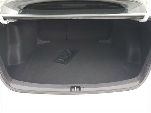 Photo of 2022 White Toyota Corolla