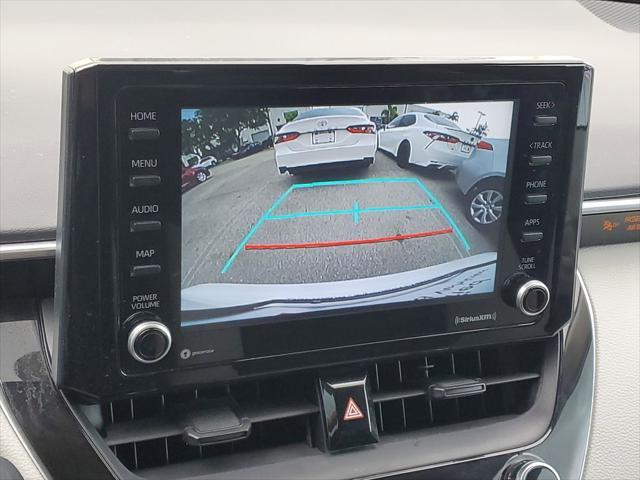 Photo of 2022 White Toyota Corolla