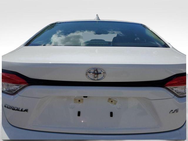 Photo of 2023 Ice Cap Toyota Corolla