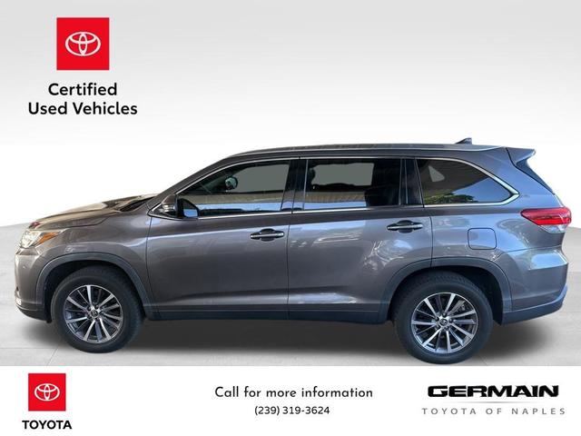 Photo of 2019 Predawn Gray Mica Toyota Highlander