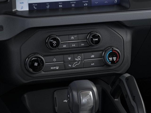Photo of 2024 Azure Gray Metallic Ford Bronco