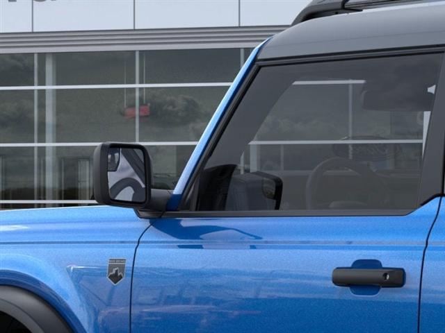 Photo of 2024 Blue Metallic Ford Bronco