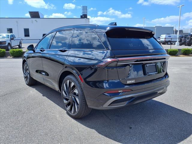 Photo of 2025 Black Metallic Lincoln Nautilus