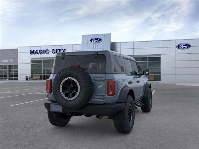 Photo of 2024 Azure / Gray Ford Bronco