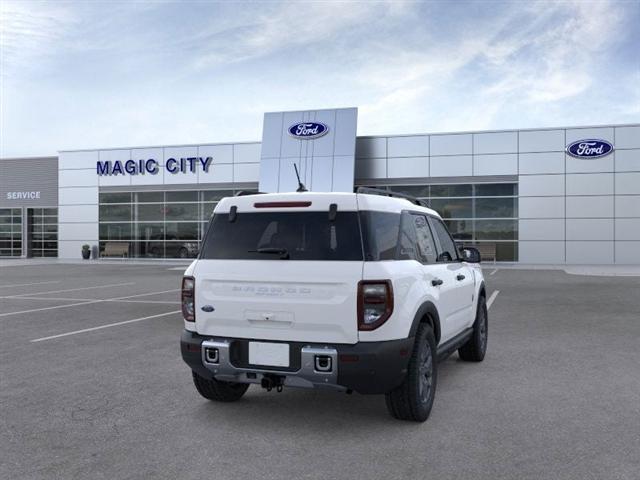 Photo of 2025 Oxford White Clearcoat Ford Bronco Sport