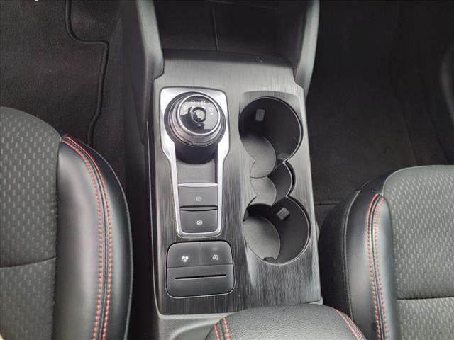 Photo of 2024 Black Metallic Ford Escape