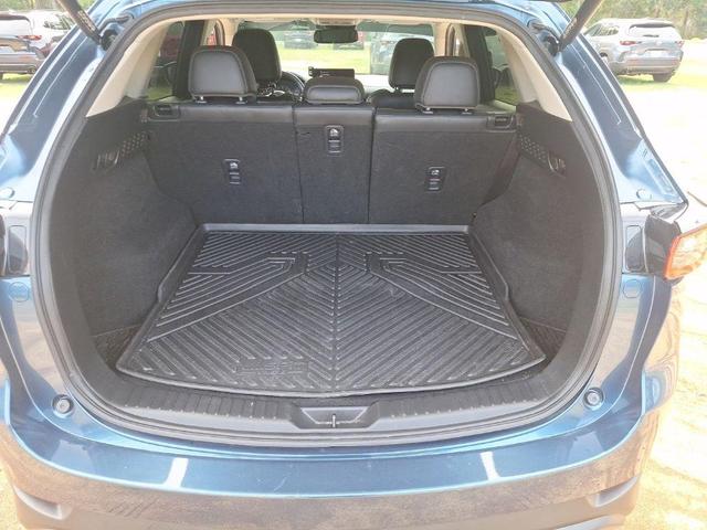 Photo of 2022 Eternal Blue Mica Mazda CX-5
