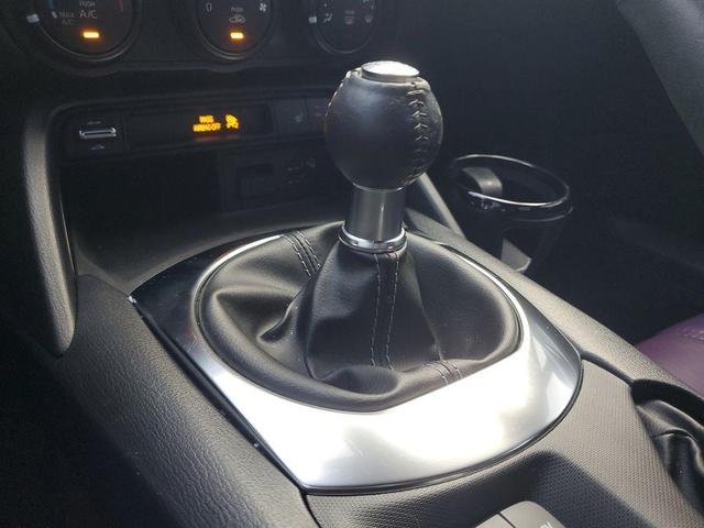 Photo of 2020 Artic White Mazda MX-5 Miata RF