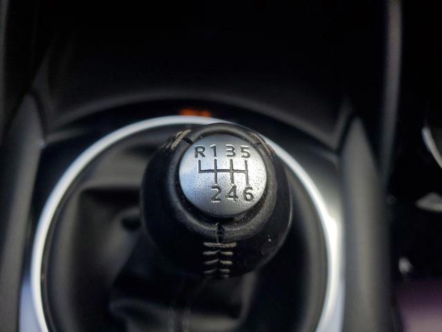 Photo of 2020 Artic White Mazda MX-5 Miata RF
