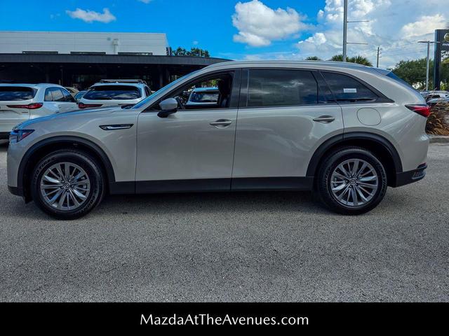 Photo of 2025 Platinum Quartz Metallic Mazda CX-90