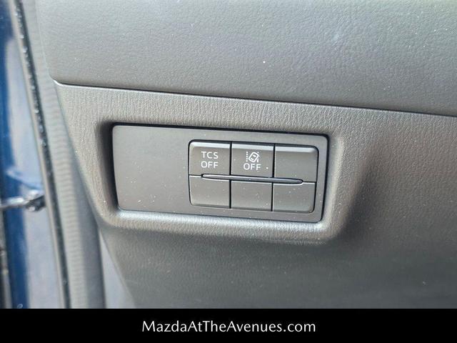 Photo of 2021 Deep Crystal Blue Mica Mazda CX-5