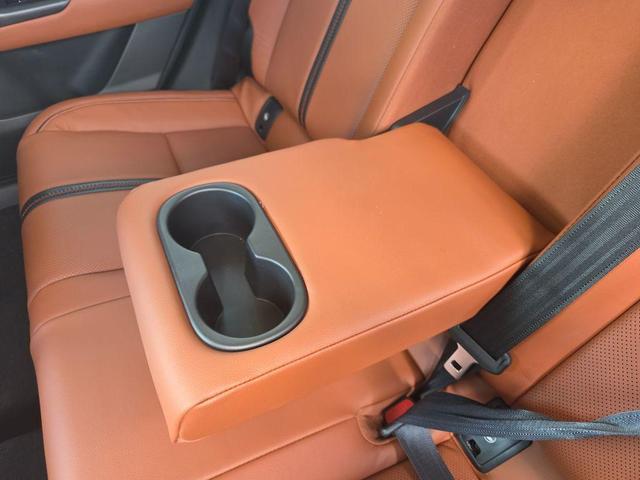 Photo of 2025 Zircon Mazda CX-50