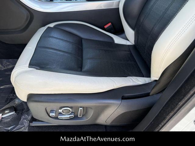 Photo of 2018 Fuji White Land Rover Range Rover Sport