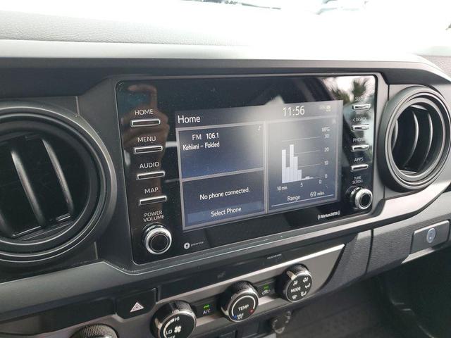 Photo of 2020 Super White Toyota Tacoma