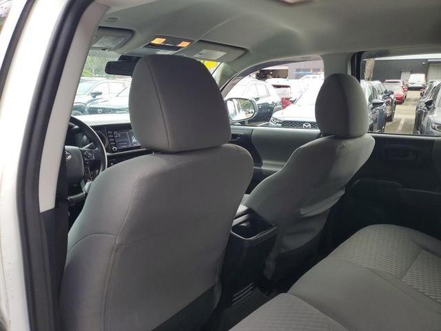 Photo of 2020 Super White Toyota Tacoma