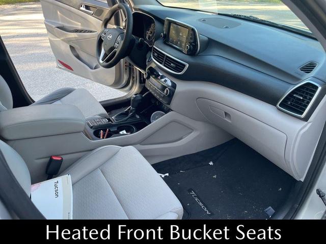 Photo of 2020 Stellar Silver Hyundai TUCSON