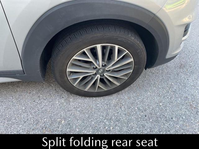 Photo of 2020 Stellar Silver Hyundai TUCSON