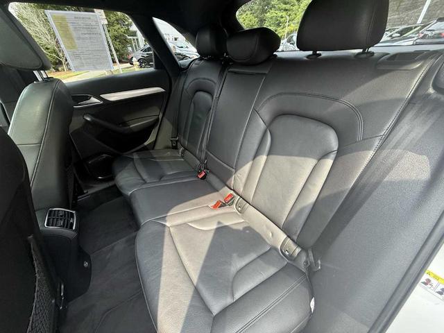 Photo of 2016 Cortina White Audi Q3