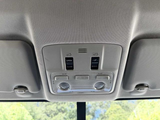 Photo of 2013 Magnetic Gray Metallic Toyota RAV4