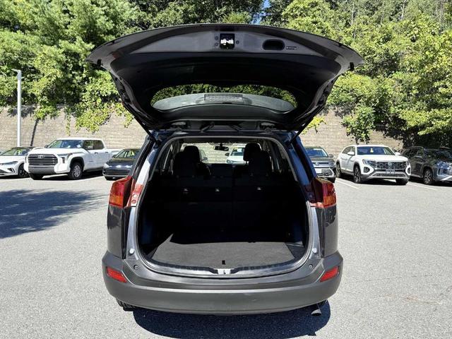 Photo of 2013 Magnetic Gray Metallic Toyota RAV4