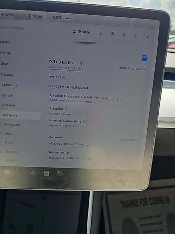 Photo of 2020 BLUE Tesla Model Y