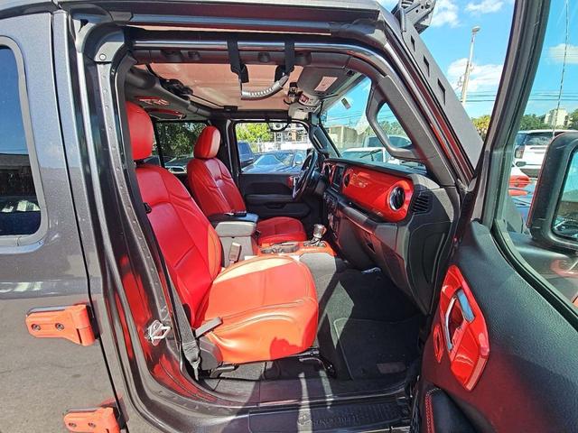 Photo of 2019 GRAY Jeep Wrangler Unlimited