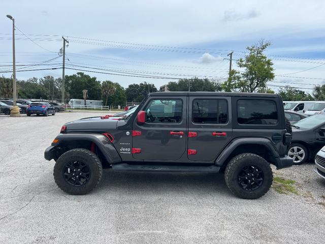 Photo of 2019 GRAY Jeep Wrangler Unlimited