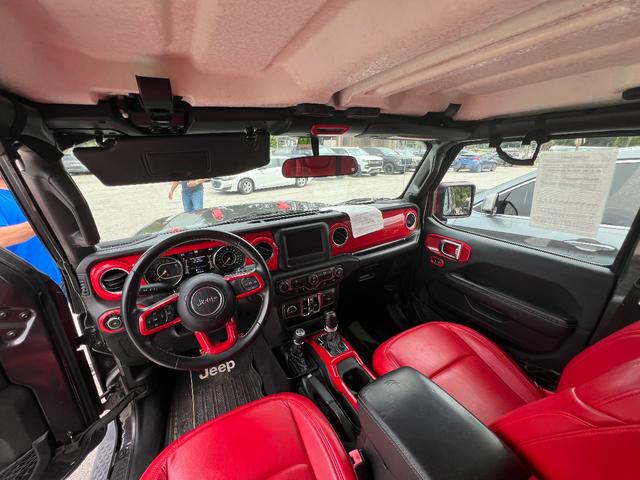Photo of 2019 GRAY Jeep Wrangler Unlimited