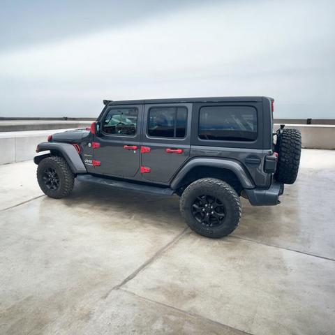 Photo of 2019 GRAY Jeep Wrangler Unlimited
