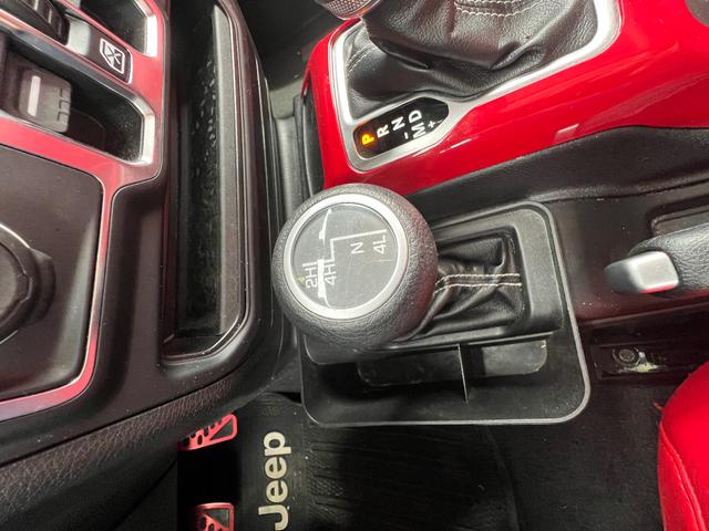 Photo of 2019 GRAY Jeep Wrangler Unlimited