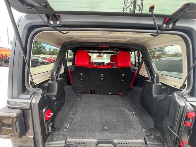 Photo of 2019 GRAY Jeep Wrangler Unlimited