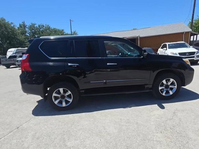 Photo of 2013 BLCK Lexus GX 460