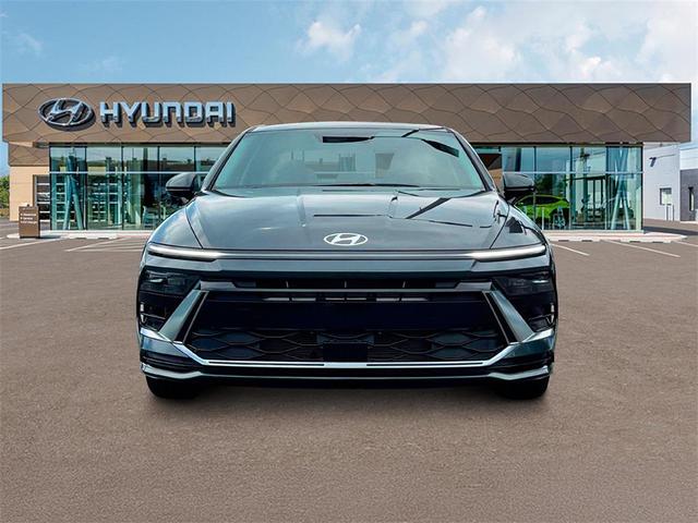 Photo of 2025 Portofino Gray Hyundai SONATA