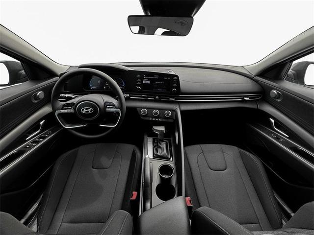 Photo of 2025 Fluid Metal Hyundai ELANTRA