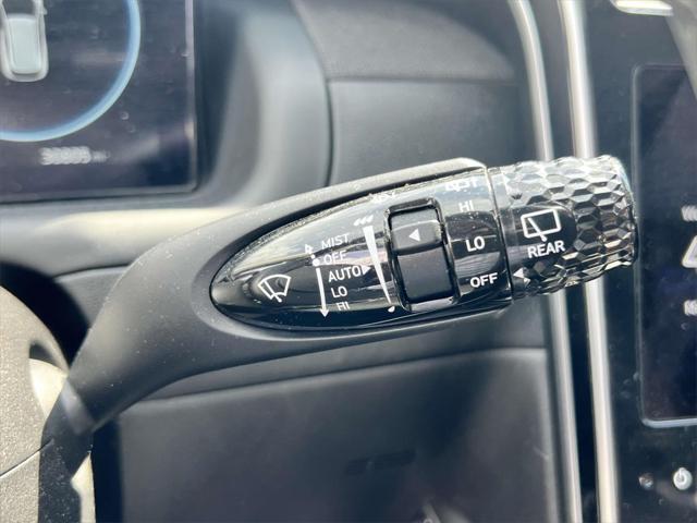 Photo of 2022 Phantom Black Hyundai TUCSON Hybrid