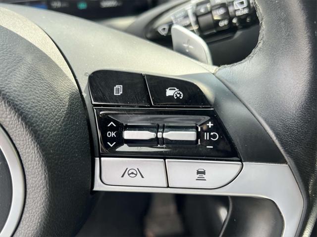 Photo of 2022 Phantom Black Hyundai TUCSON Hybrid